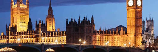 House of Parliament in London at night