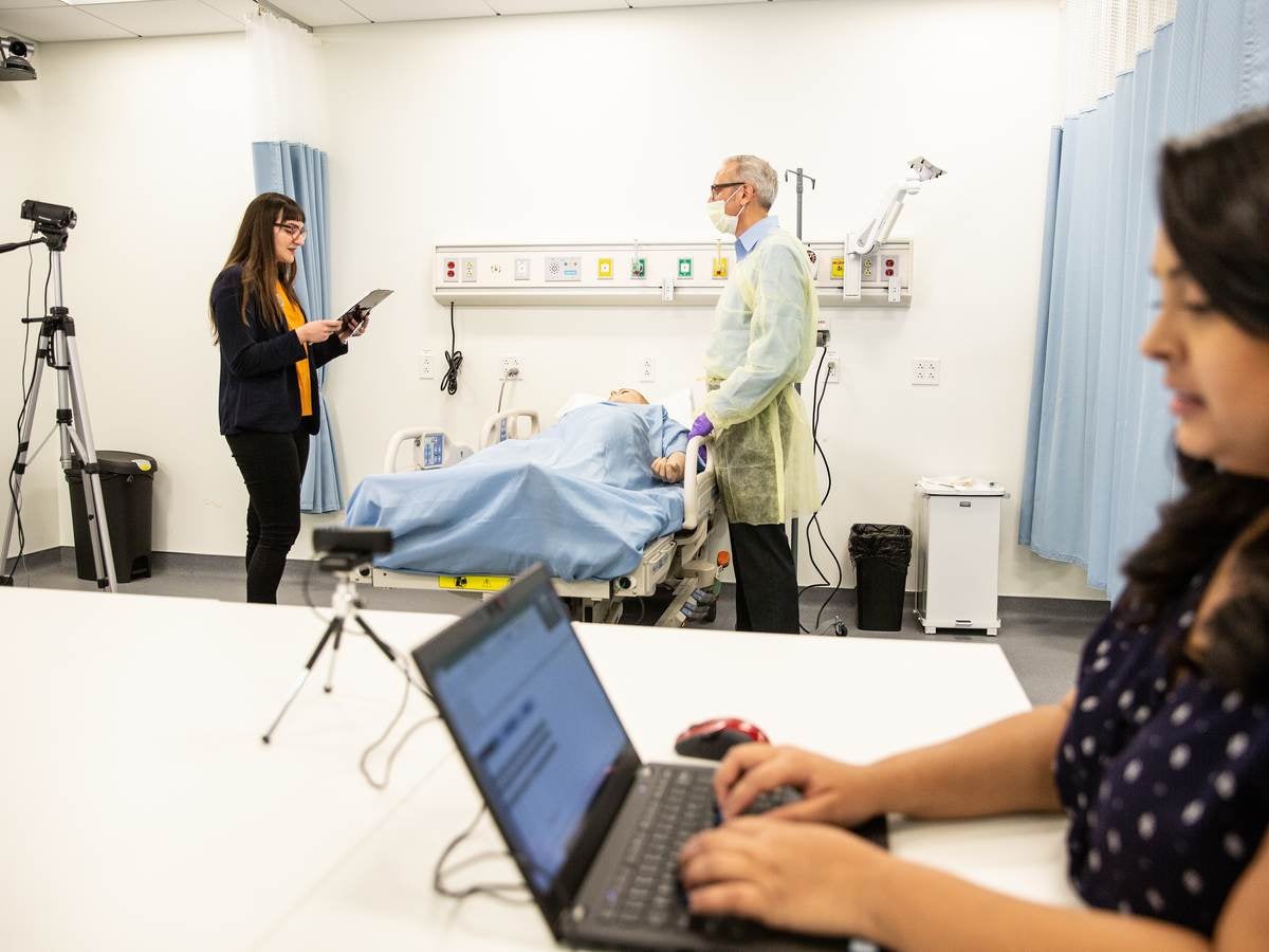 Usability lab clinical product observation room HFRD