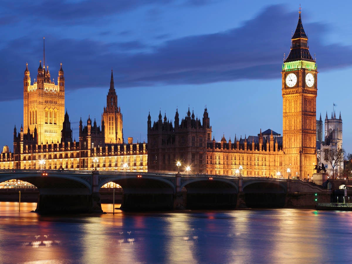 House of Parliament in London at night