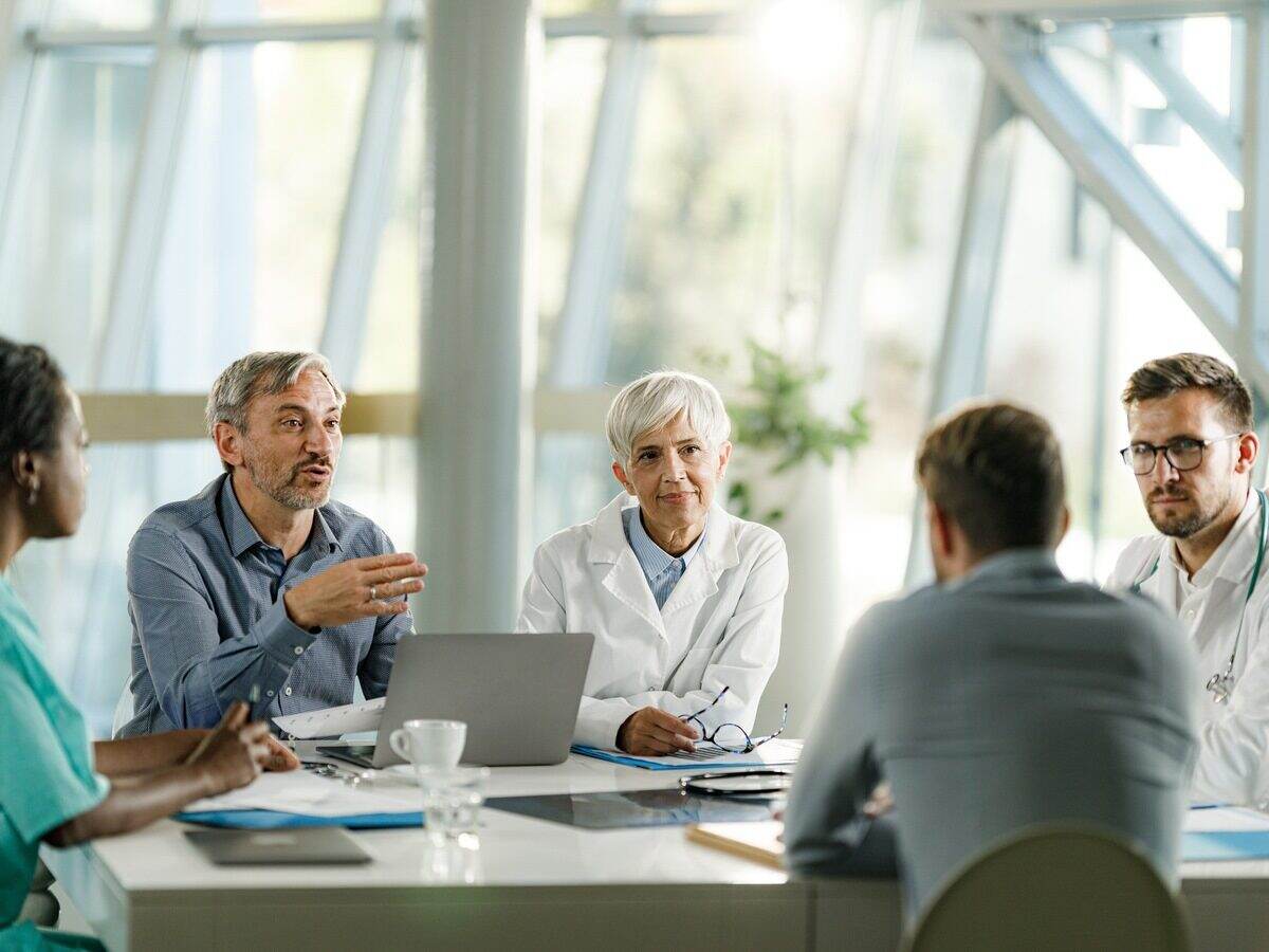 Clinical meeting for medical device human factors project
